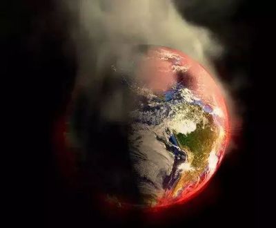 RGF帶您去太空中看地球。